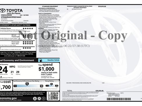 Used 2021 Toyota Highlander XLE image 3