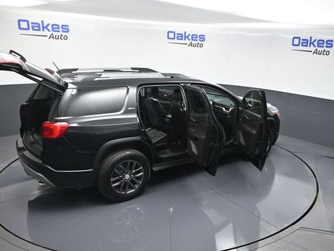 Used 2018 GMC Acadia SLT image 63