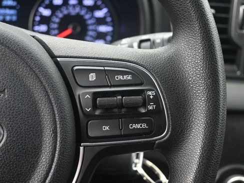 Used 2019 Kia Sportage LX image 13