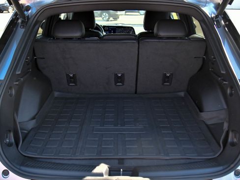 Used 2025 Chevrolet Equinox EV LT w/ Convenience Package image 49