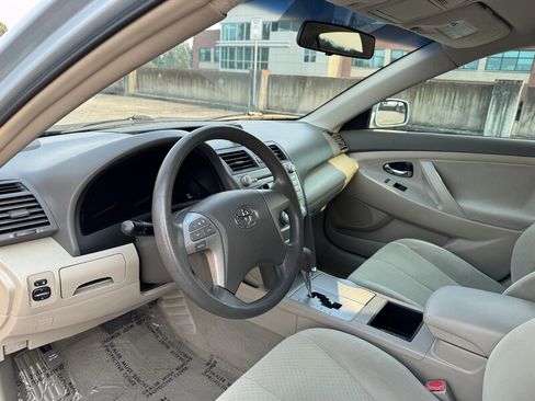 Used 2008 Toyota Camry LE FWD image 10