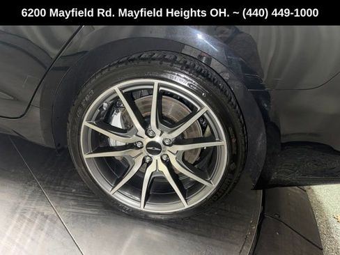 Used 2025 Genesis G70 2.5T image 32