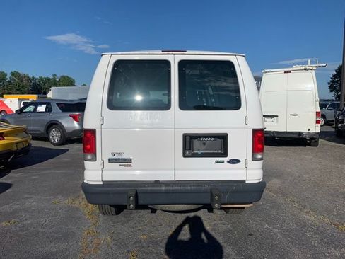 Used 2013 Ford E-250 and Econoline 250 w/ PWR Group RWD image 7