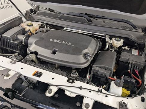 Used 2022 Chevrolet Colorado ZR2 image 35