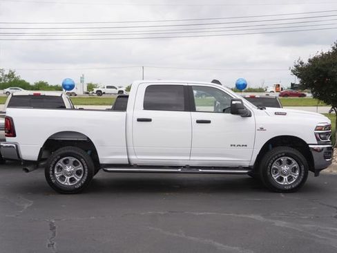 Used 2026 RAM 2500 Big Horn AWD/4WD image 5