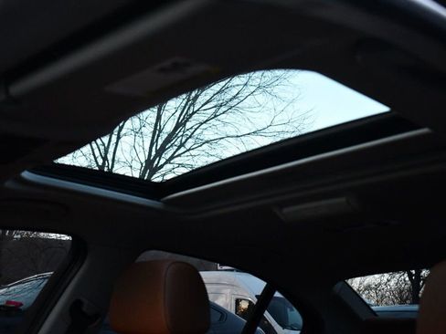 Used 2011 BMW 328i xDrive Sedan w/ Premium Pkg image 30