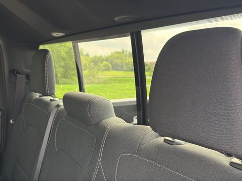 New 2026 RAM 1500 Express AWD/4WD image 34