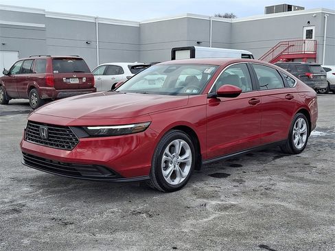 Used 2025 Honda Accord LX image 3