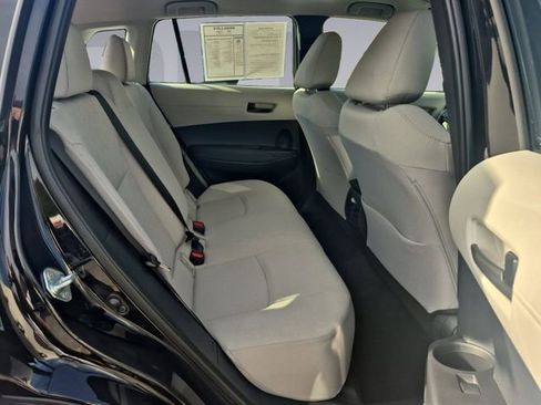 Used 2024 Toyota Corolla Cross L image 18