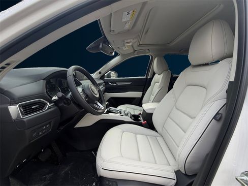 New 2025 MAZDA CX-5 AWD 2.5 S w/ Premium Plus Pkg image 10