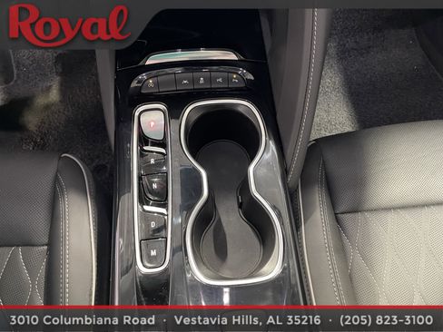 Used 2023 Buick Envision Avenir FWD image 32