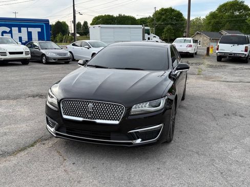 Used 2017 Lincoln MKZ Reserve FWD image 12