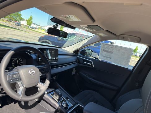 New 2026 Nissan Rogue SL AWD/4WD image 24