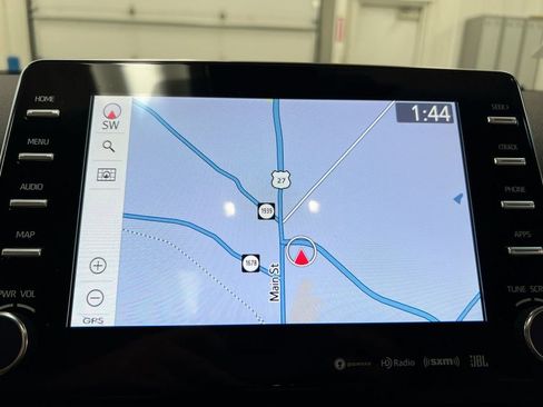 Used 2022 Toyota Avalon Limited w/ Advanced Safety Package image 15