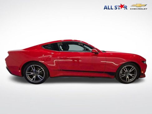 Used 2024 Ford Mustang Coupe RWD image 1