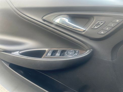 Used 2024 Chevrolet Malibu LT image 20