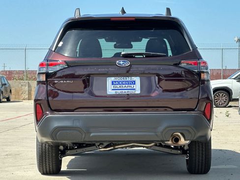 New 2026 Subaru Forester Premium AWD/4WD image 4