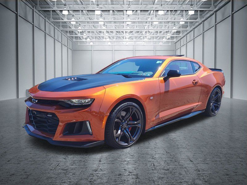 Used 2024 Chevrolet Camaro SS RWD image 15