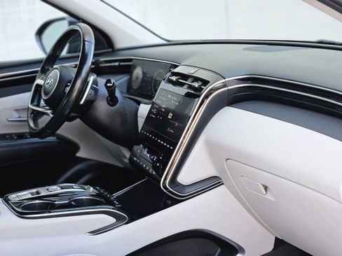 Used 2023 Hyundai Tucson Limited image 13