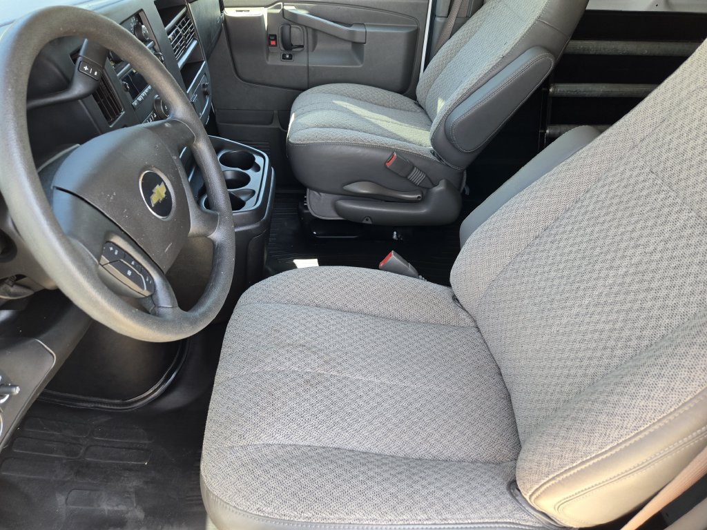Used 2025 Chevrolet Express 2500 Extended w/ Driver Convenience Package RWD image 12