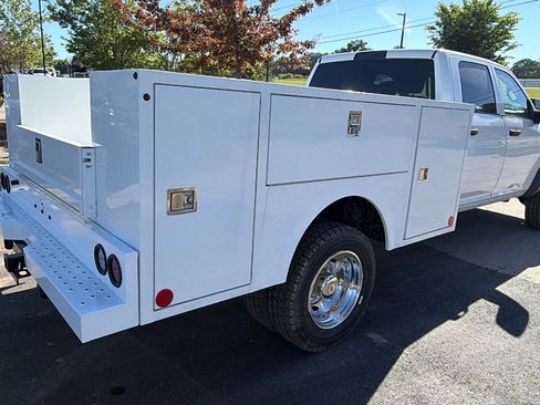 New 2026 RAM 5500 Tradesman w/ Chrome Appearance Group AWD/4WD image 8