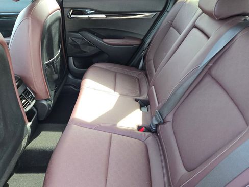 Used 2023 Kia Seltos SX image 17