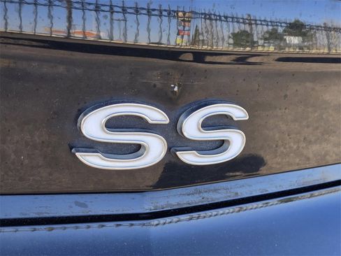 Used 2011 Chevrolet Camaro SS w/ RS Package image 9