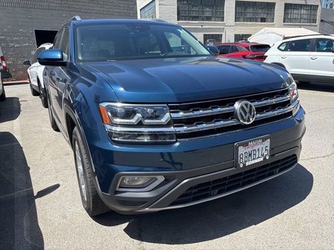 Used 2018 Volkswagen Atlas SEL AWD/4WD image 2