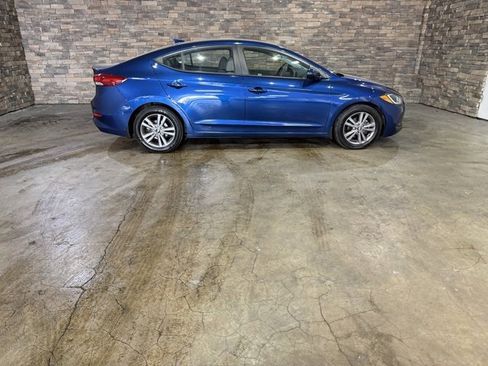 Used 2018 Hyundai Elantra SEL w/ Cargo Package image 10