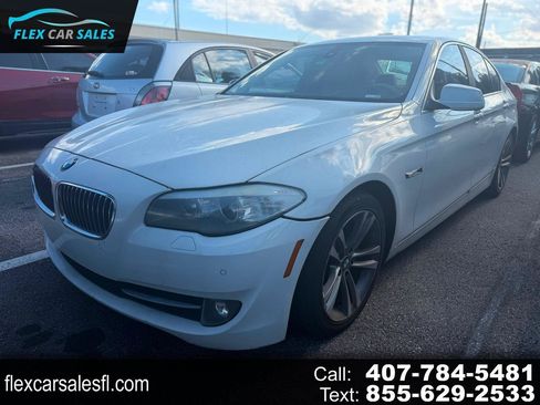 Used 2012 BMW 528i Sedan RWD image 1
