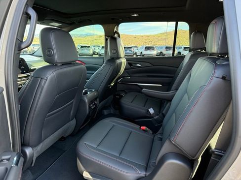 New 2026 Chevrolet Traverse Z71 w/ Enhanced Driving Package image 20