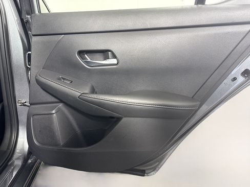 Used 2022 Nissan Sentra SV w/ Trunk Package FWD image 28