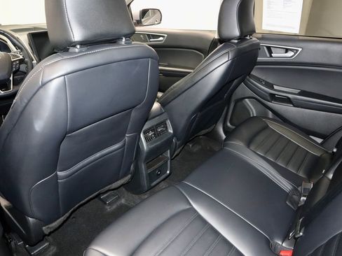 Certified 2024 Ford Edge SEL image 21