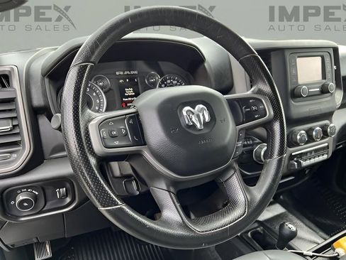 Used 2023 RAM 3500 Tradesman w/ Chrome Appearance Group image 15