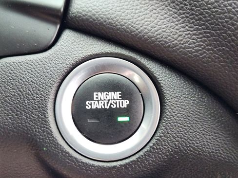 Used 2024 Chevrolet Equinox LT image 21