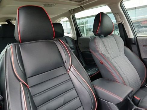 Used 2023 Subaru Forester Sport image 16