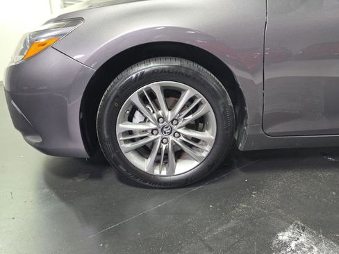 Used 2017 Toyota Camry SE FWD image 24