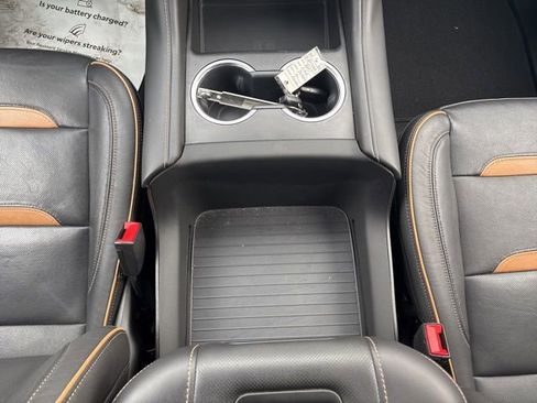 Used 2021 GMC Yukon XL AT4 w/ Rear Media and Nav Package image 42