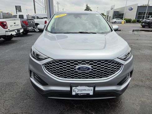 Certified 2023 Ford Edge SEL w/ Convenience Package AWD/4WD image 3