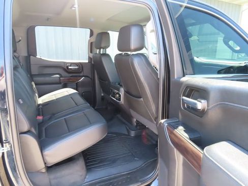 Used 2022 GMC Sierra 1500 SLT w/ SLT Premium Plus Package AWD/4WD image 28
