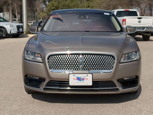 Used 2019 Lincoln Continental Reserve image 8