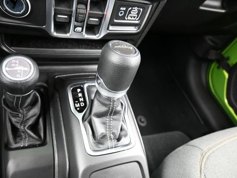 New 2026 Jeep Gladiator Sport image 19