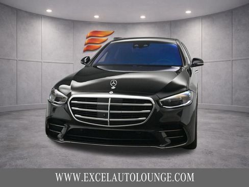 Used 2023 Mercedes-Benz S 500 4MATIC w/ AMG Line image 12