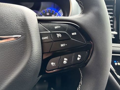 New 2026 Chrysler Pacifica Limited w/ S Appearance Package image 13