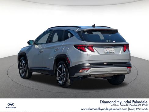 Certified 2025 Hyundai Tucson SEL FWD image 5