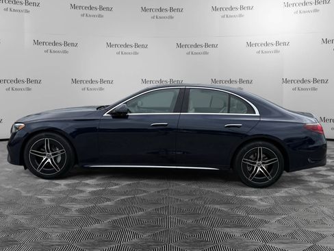 Used 2026 Mercedes-Benz E 350 4MATIC Sedan image 2