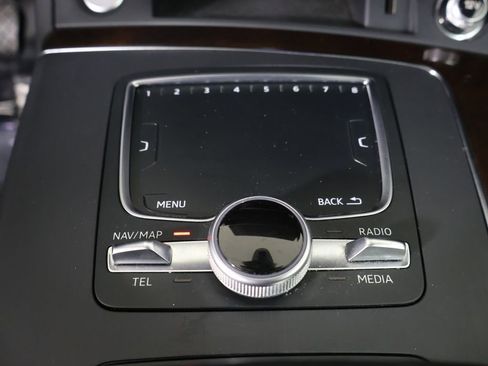 Used 2018 Audi Q5 2.0T Premium Plus w/ Premium Plus Package image 5