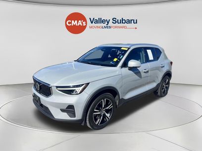 Used 2024 Volvo XC40 B5 Core