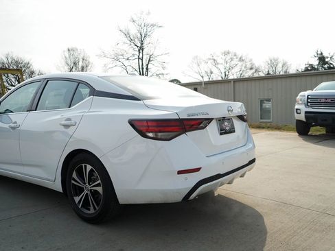Used 2022 Nissan Sentra SV image 15