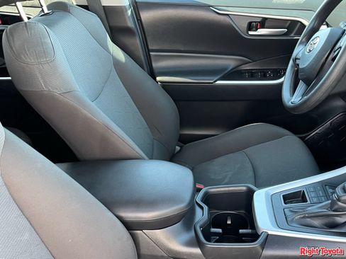 Certified 2025 Toyota RAV4 XLE AWD/4WD image 14